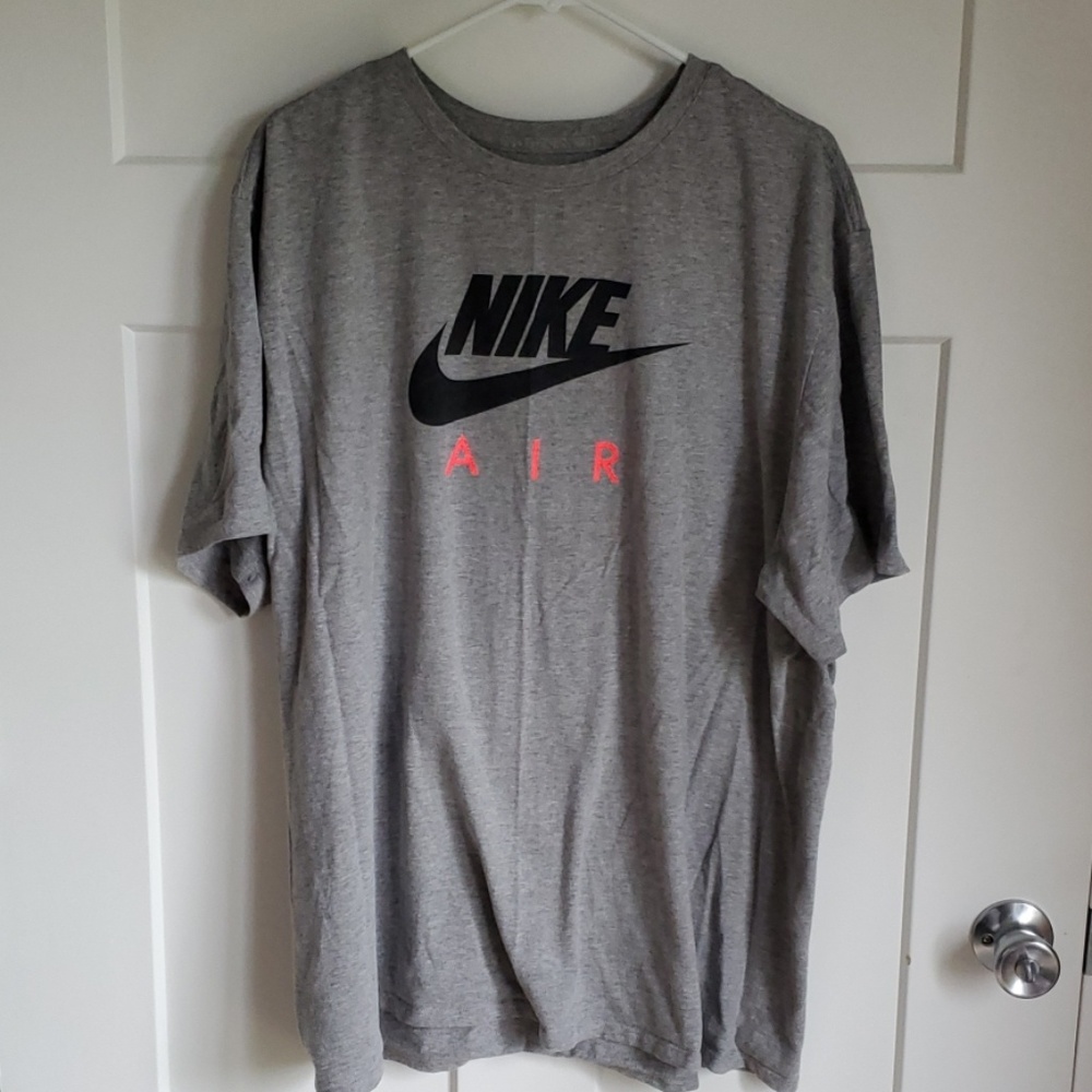 Nike Air tee